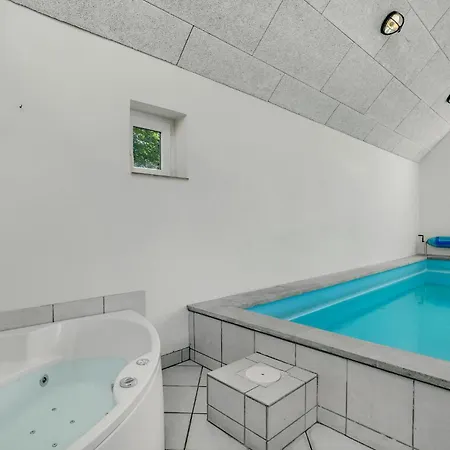 Amazing In With Sauna Semesterbostad *