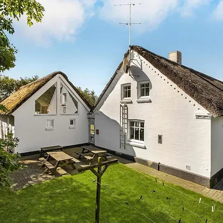 Дом отдыха Amazing In With Sauna *