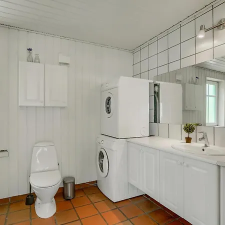 Amazing In With Sauna Дом отдыха *