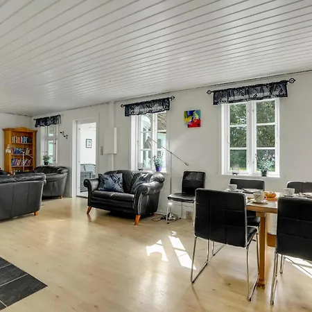 Дом отдыха Amazing In With Sauna *