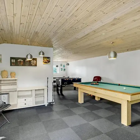 Дом отдыха Amazing In With Sauna